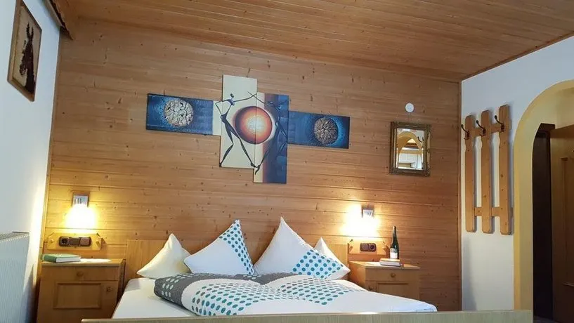 Apartment Garni Vesul - Image 1
