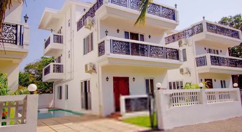White Castles Anjuna - Image 1