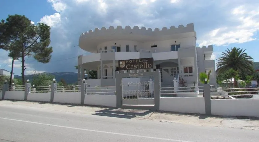 Castello - Image 1