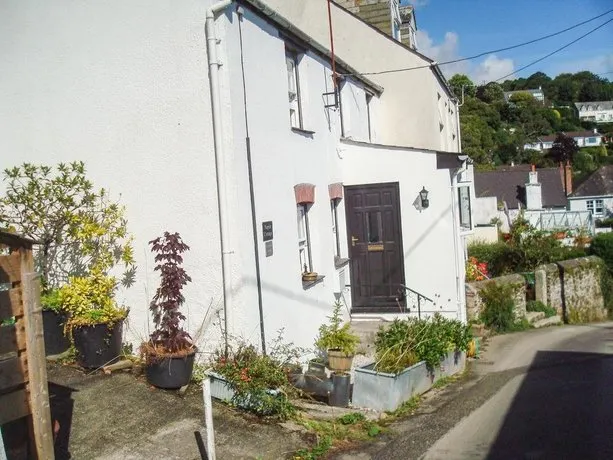 Napier Cottage Downs Hill - Image 1