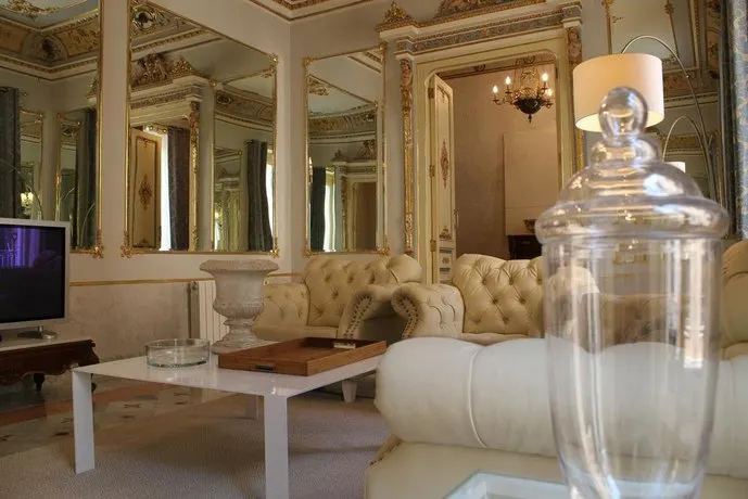 My Boutique House - Image 1