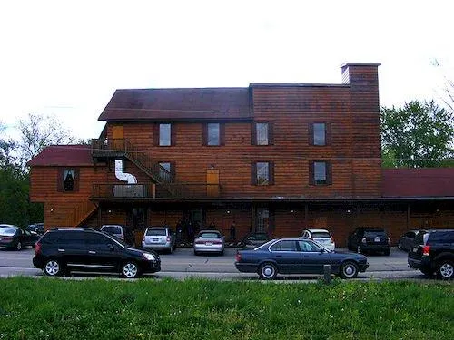 Mill Tales Inn - Image 1