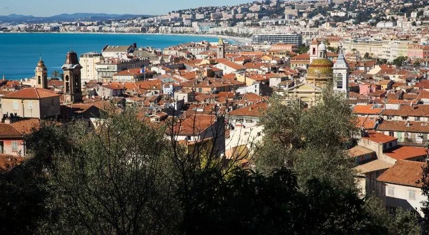 France-Nice-Carré d'Or (studio ou 2 pièces) - Image 1