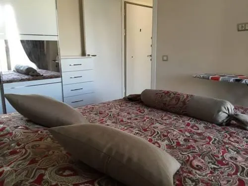 Golden Life Apartment - Image 1