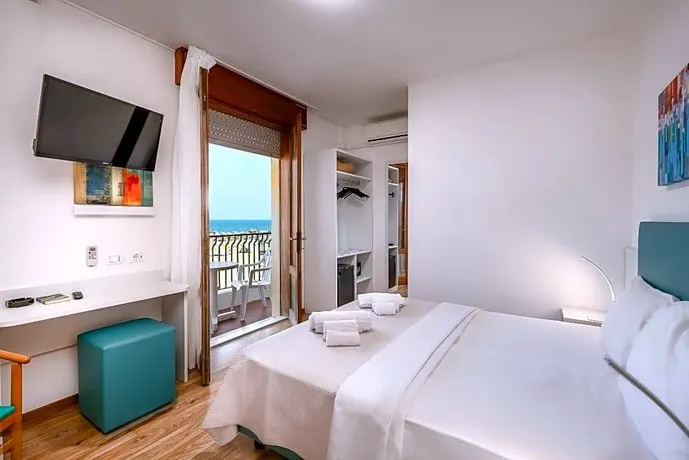 Hotel Royal Garnì - Image 1