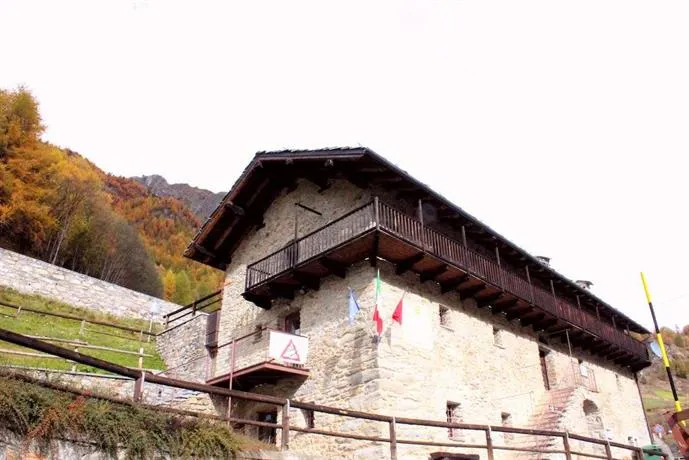 Ostello La Batise - Image 1