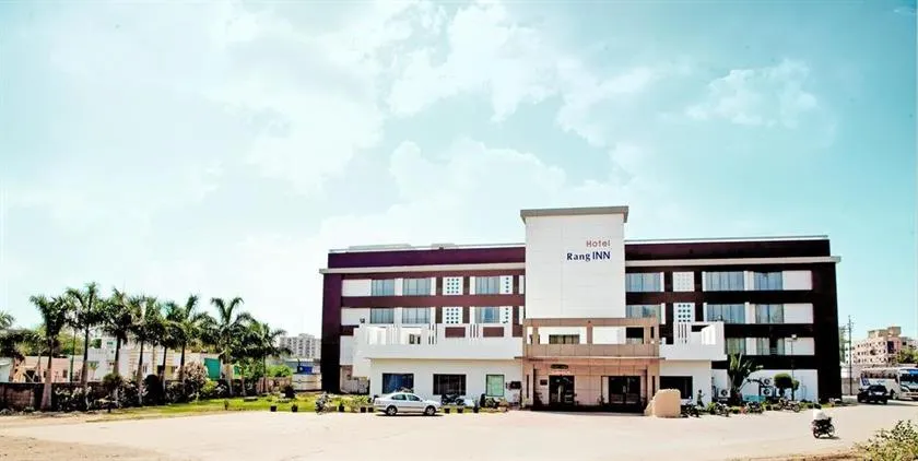 Hotel Rang Inn - Image 1
