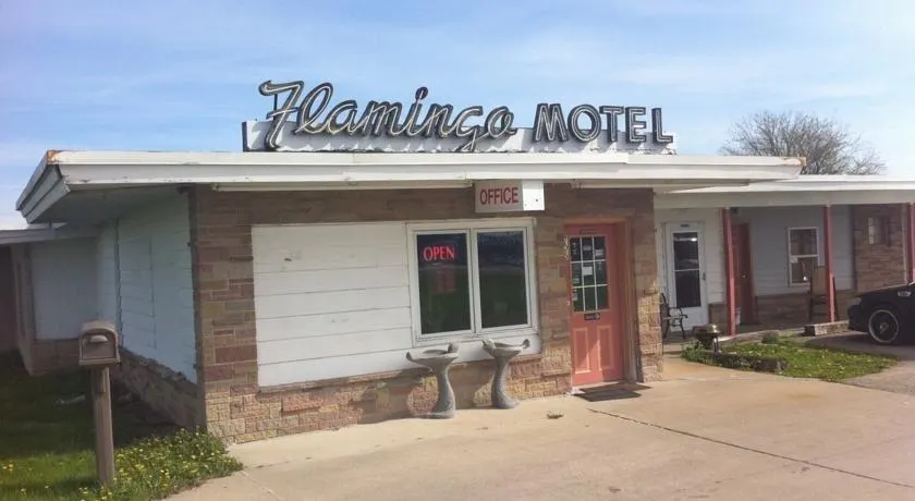 Flamingo Motel - Image 1