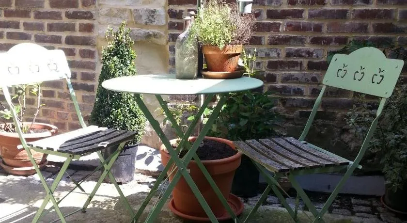 My Little Garden -Jardin -Coeur historique -La Clef de Honfleur - Image 1