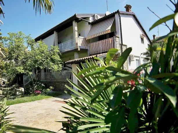 Apartments Rovinj - Image 1