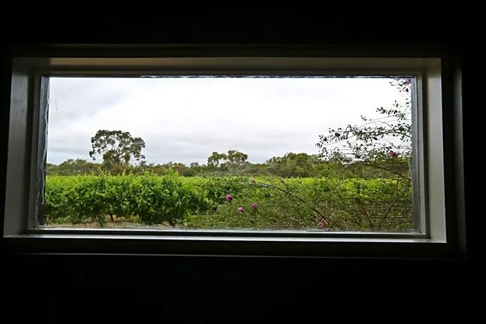 Currency Creek Vineyard Villas - Image 1