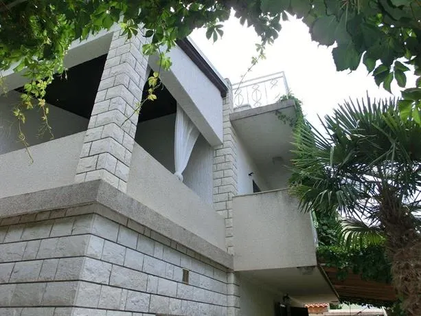 Apartments Ana Zaboric - Image 1