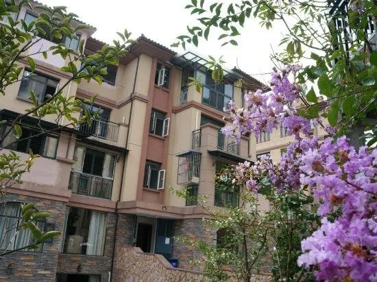 Qiyue Resort Hotel - Image 1