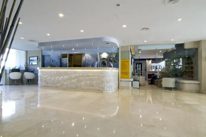 Mediterranee105 Apartment - Image 1