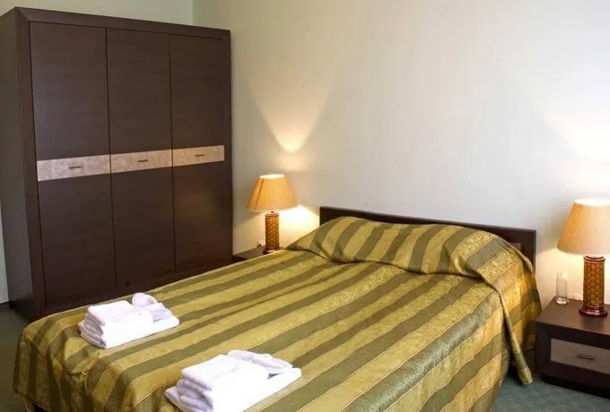 Family Hotel Zora - Image 1