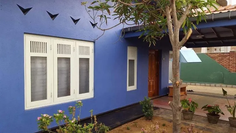 Beach House 'Sea 64' Negombo - Image 1