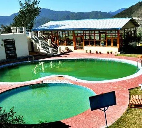 Classic Hilltop Resort - Image 1