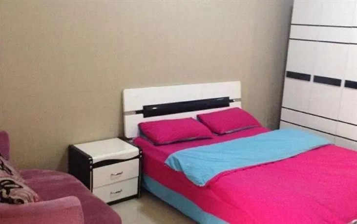 Zhengzhou Lanbaowan Haowei Qilin Aparthotel - Image 1