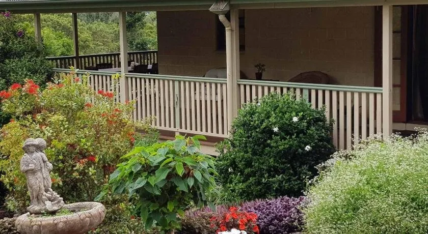 Gumtree House Montville - Image 1