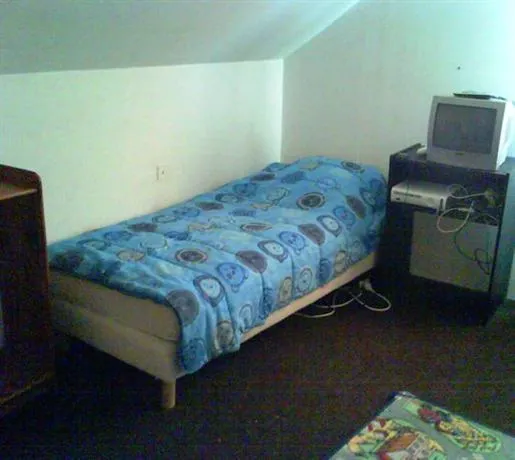 Chalet les Moineaux Chambres d'Hotes - Image 1