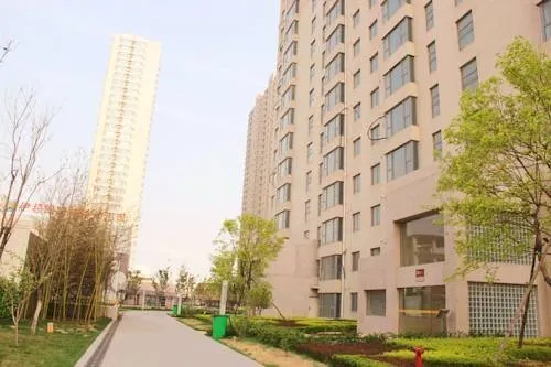 Ruicheng Apartment Honglou Jinan - Image 1