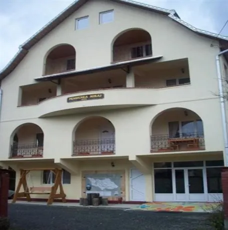 Pensiunea Miraj - Image 1