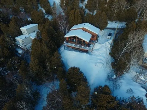 302 - Le Chalet du Breton - Les Immeubles Charlevoix - Image 1