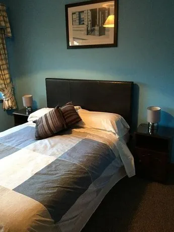 Maureen's Bed and Breakfast - Image 1