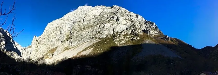 Albergue Villa de Bulnes - Image 1