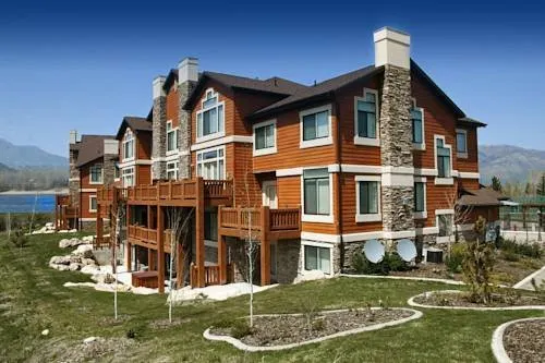 Lakeside Village - Image 1