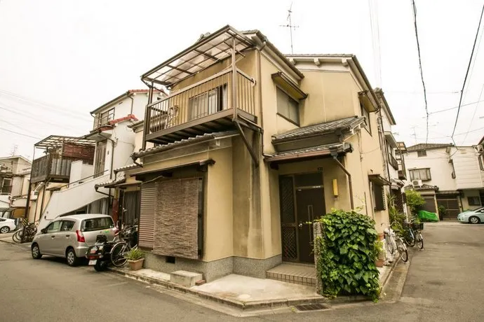 Airlog house-Comic inn- - Image 1
