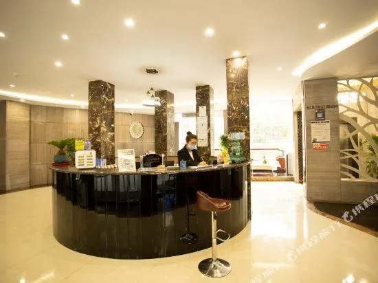 California Business Hotel - Image 1