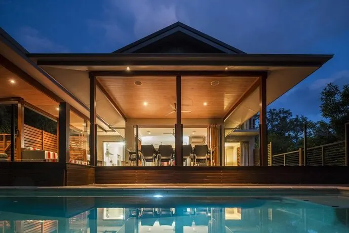 Trito - Luxury Holiday House - Image 1