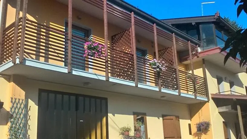 Non solo cicciole - Agriturismo con ristorante: PRIMULA Accogliente camera doppia con terrazza - Image 1