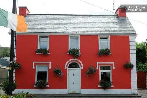 Annascaul House B&B - Image 1