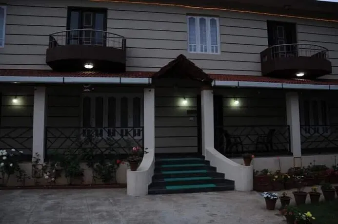 Lotus The Cottages - Image 1