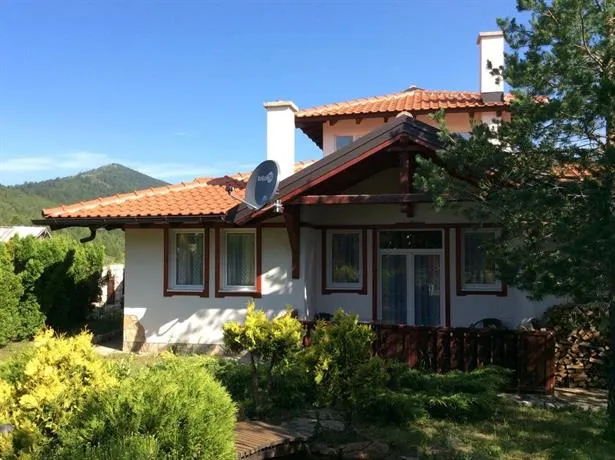 Villa Delona - Image 1