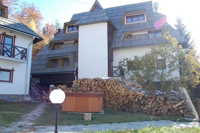 Villa Runolist - Image 1