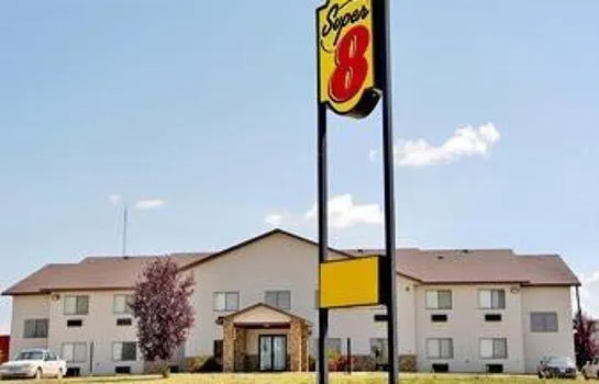 Super 8 Fosston - Image 1