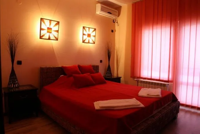 Guest House Ralitsa - Image 1