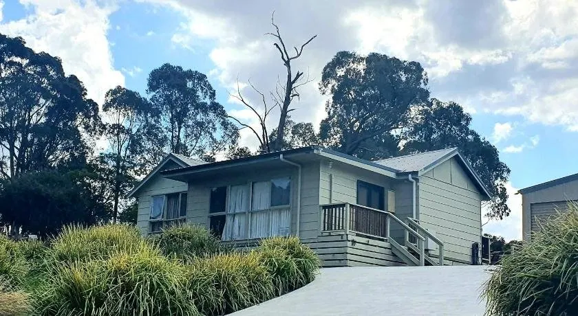 Kaishua House - JK Family Lake House - Image 1