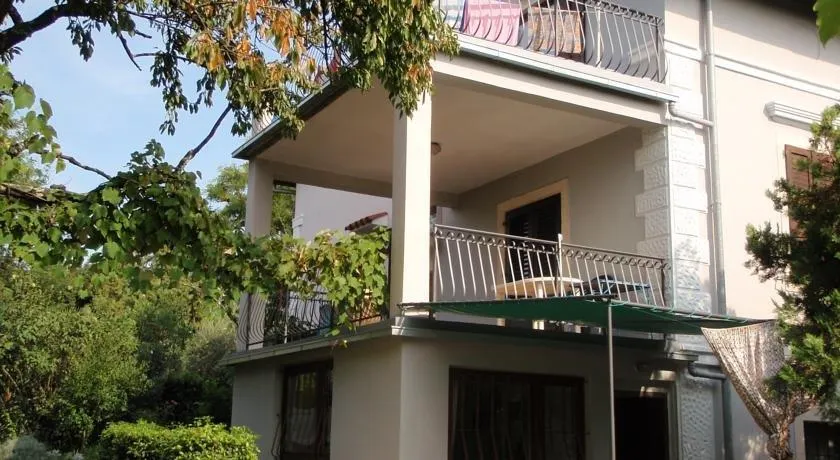 Apartments Miri - Image 1