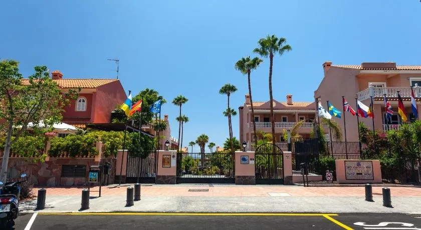 Casa Jardines del Duque - Image 1