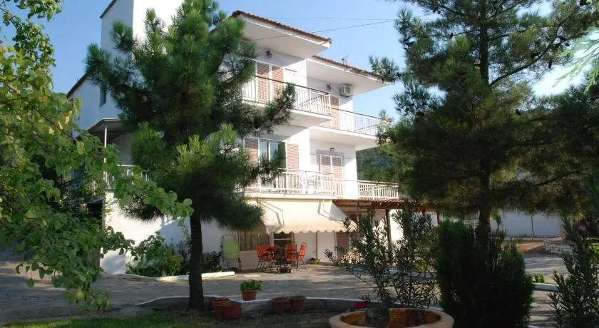 Sotiria Rooms - Image 1