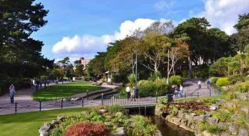 Apartment In Bournemouth Town Centre - Image 1