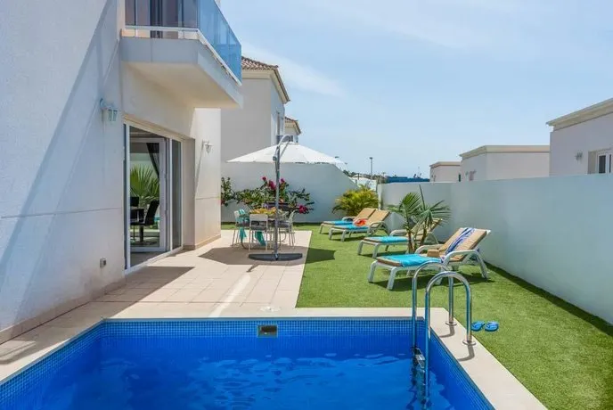 Royal Dream Villas - Image 1
