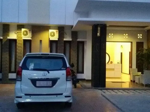 Mister Stay Hotel - Image 1