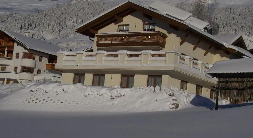 Apart Alpenstern - Image 1