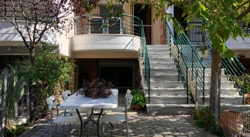 Maisonette Anastazia 60 m from Kalamitsi beach - Image 1