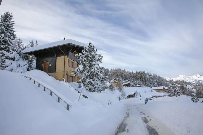 Chalet Les Esserts - Image 1